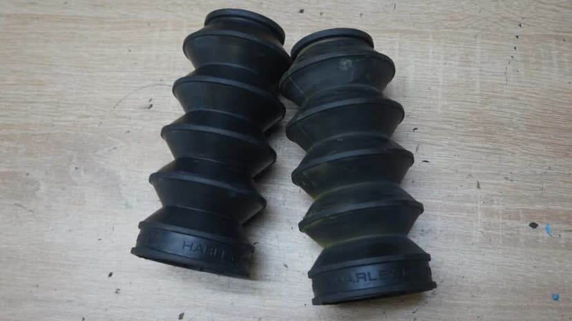 Harley Davidson FXBBS Front Fork Rubber Cover
