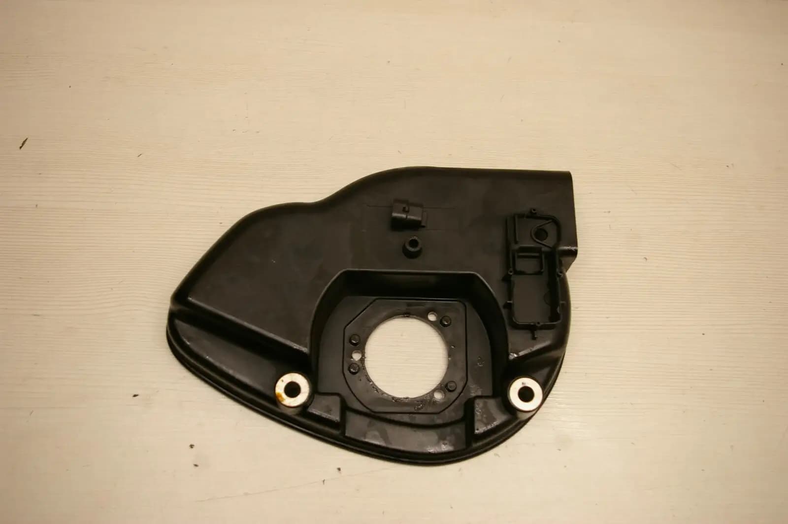 Harley Davidson 29182 - 08A Air Filter cover / Back Plate / Bracket
