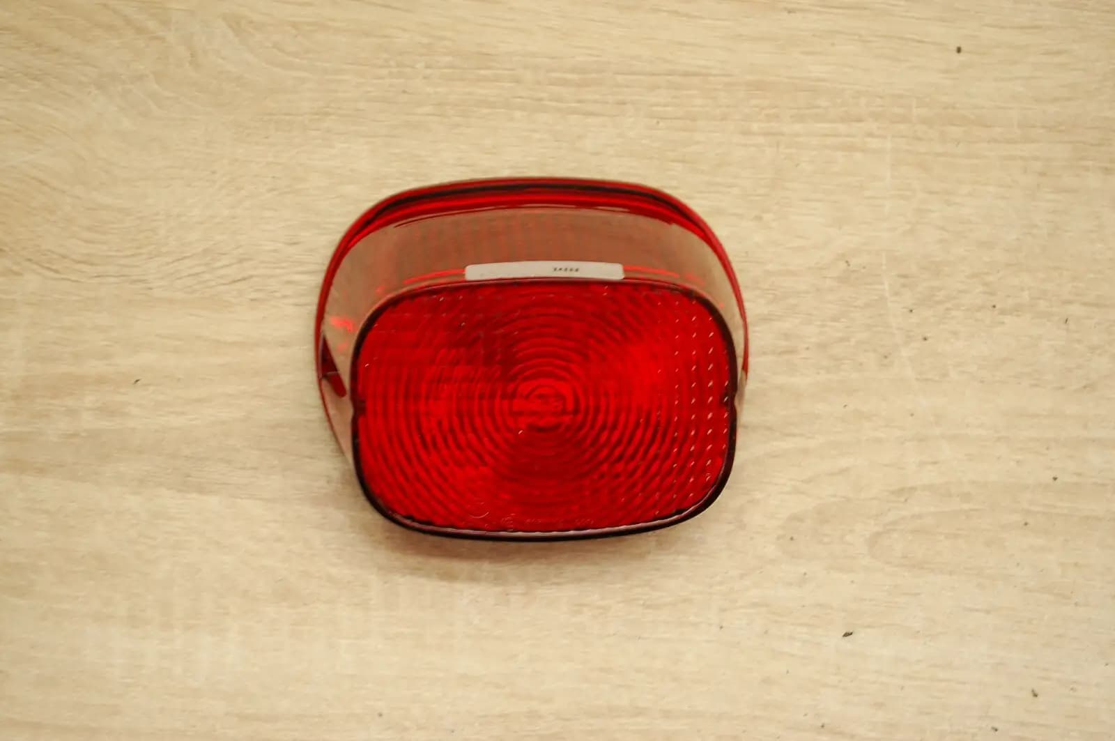 Harley Davidson Dyna Wide Glide Rear Tail Light 6837003