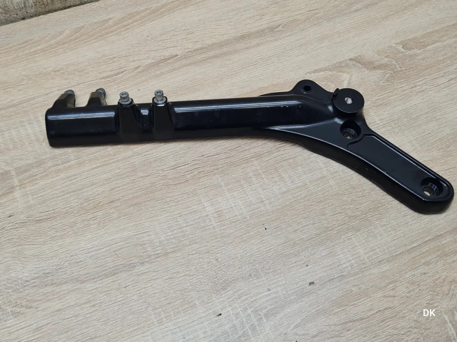 Harley Davidson FXBBS / FXLRS Exhaust Mount Bracket 65500109